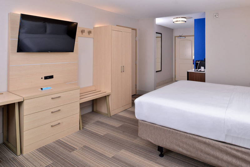 HOLIDAY INN EXP STES MASON