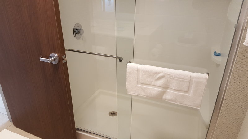 Holiday Inn Express & Suites OSWEGO