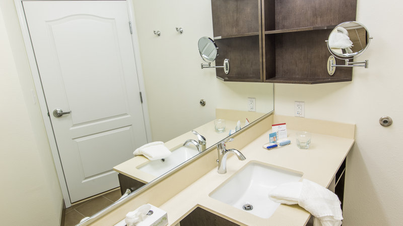 Candlewood Suites Overland Park