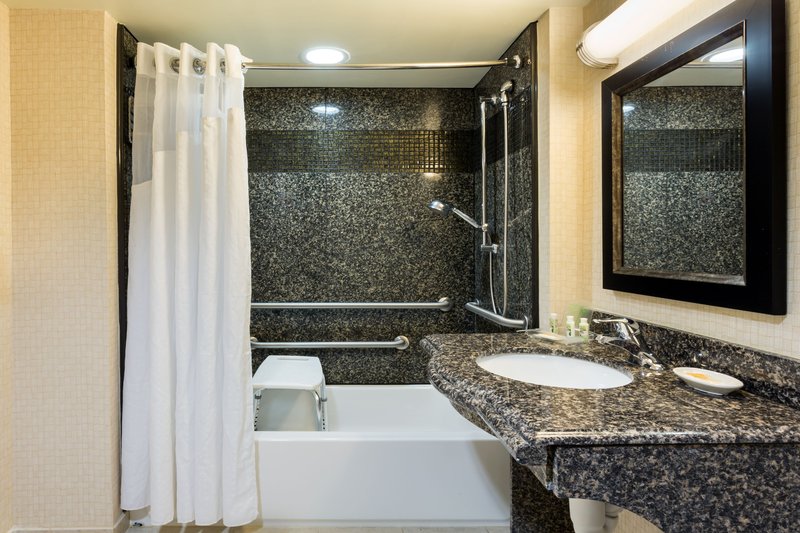 2 BED MOBILITY ACCESSIBLE TUB NONSMOKING