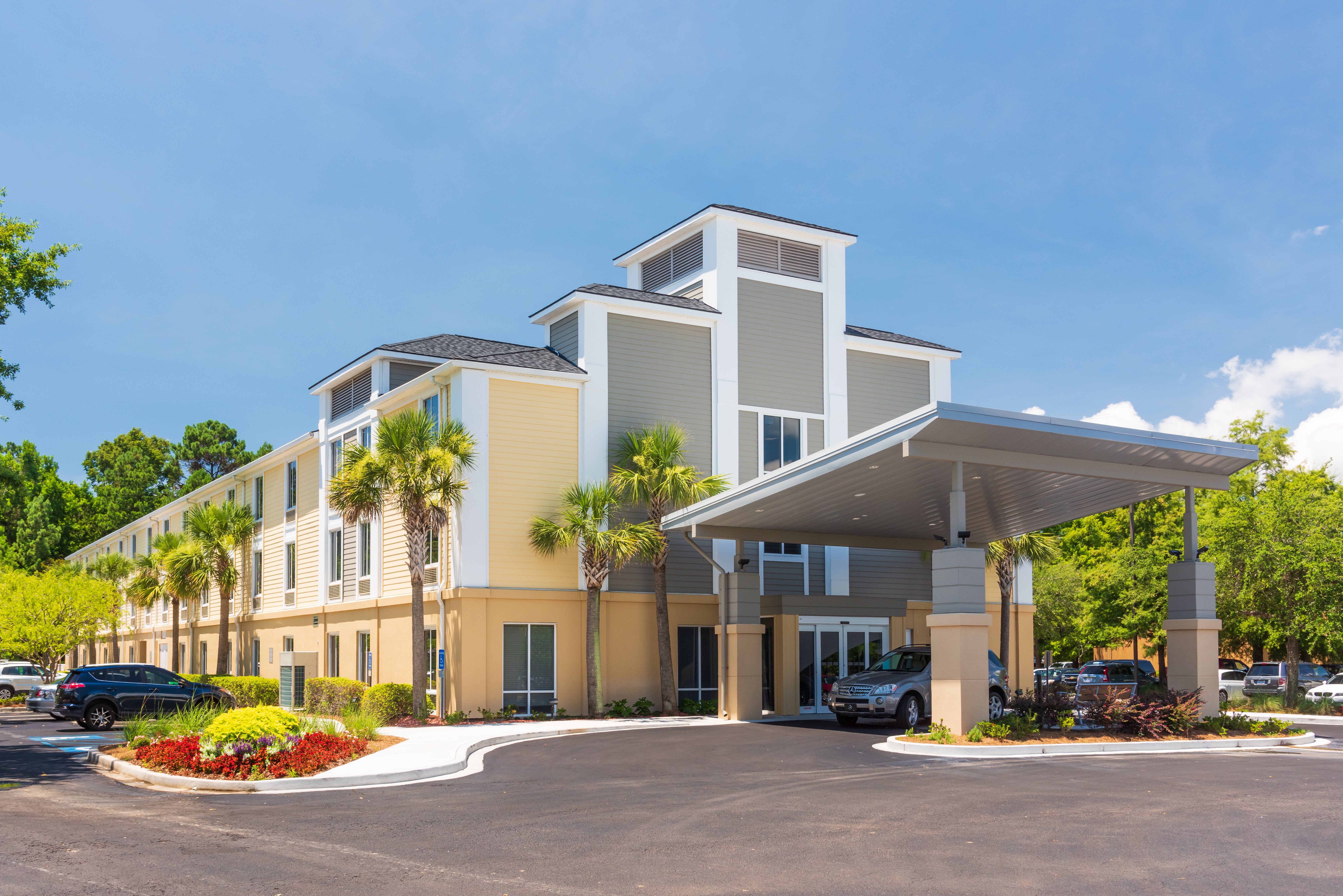 Holiday Inn Express Charleston
