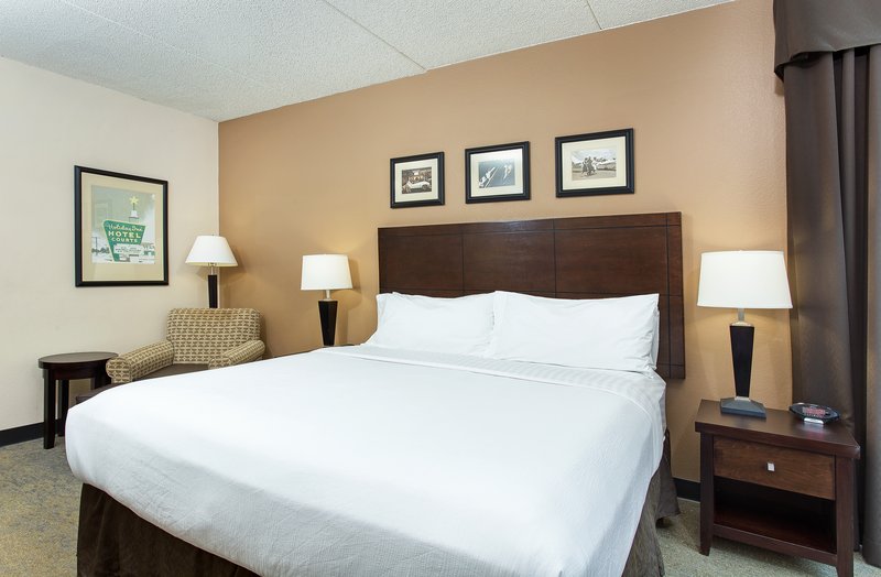 Holiday Inn Louisville Airport Fair & Expo