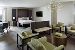 Suite, Smaller Suite, 1 Queen, Corner room