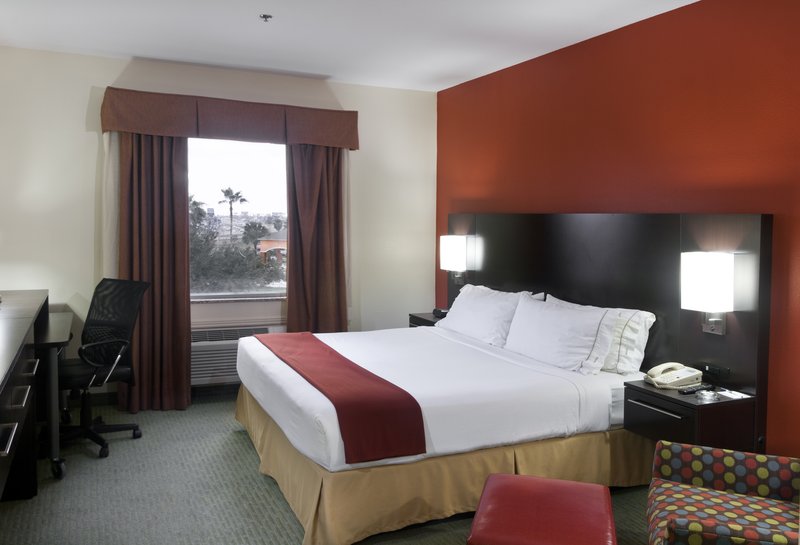 HOLIDAY INN EXSTES BROWNSVILLE
