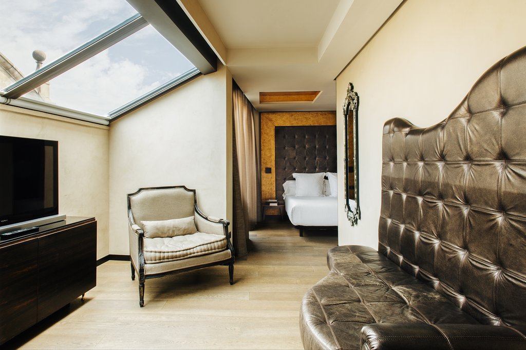 Guest photo