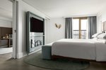 Executive Suite, M Club lounge access, 1 Bedroom Suite, 1 King, High floor