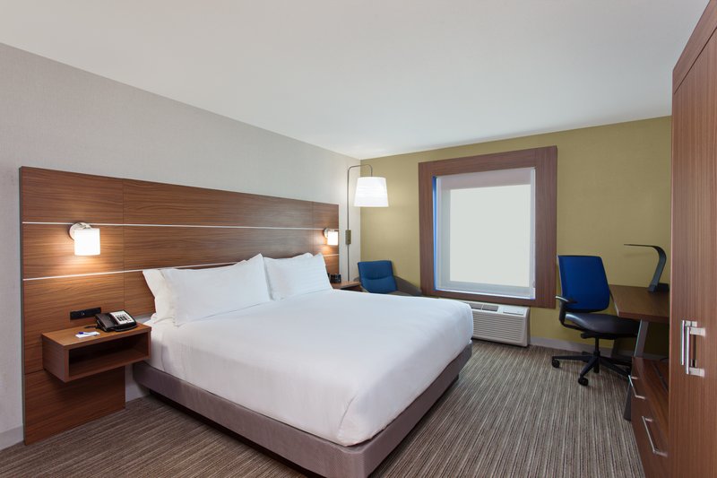 HOLIDAY INN EXPRESS WEST LA