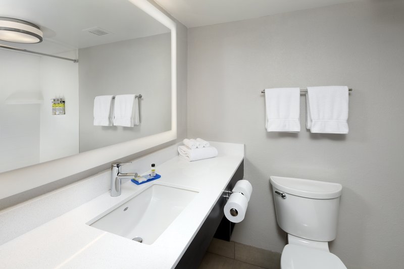 HOLIDAY INN EXP MIDDLESBORO