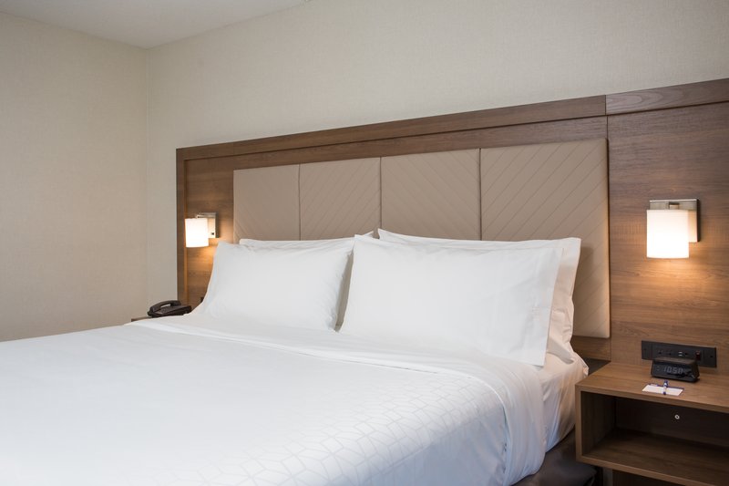 Holiday Inn Express Chelmsford