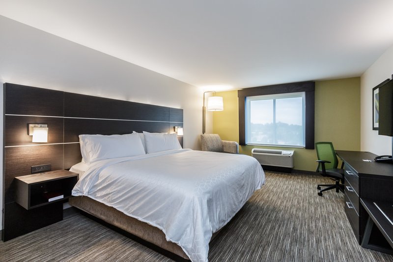 Holiday Inn Express and Suites South Bend – South