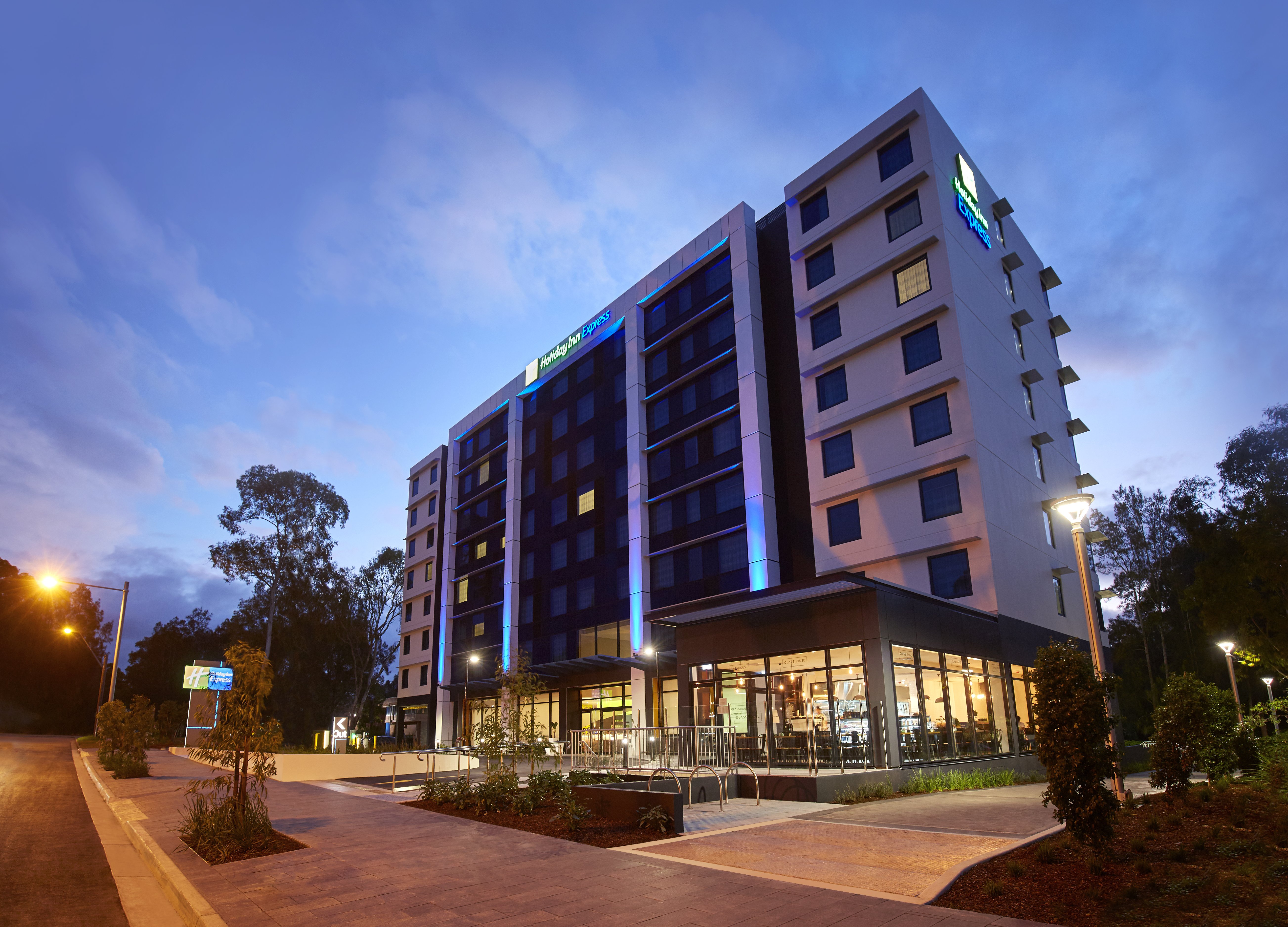 Holiday Inn Express Sydney Macquarie Pk