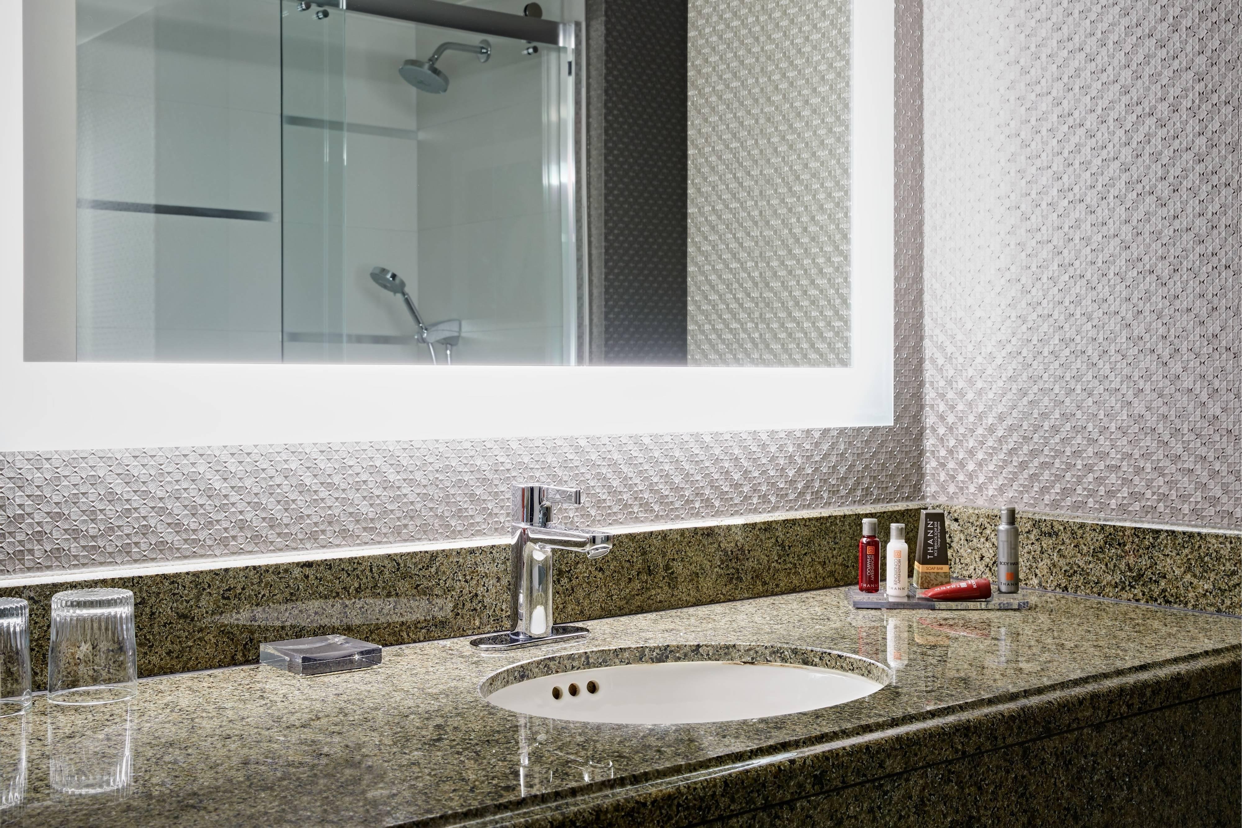 Crystal Gateway Marriott Arlington Start From Usd Per Night Price Address Reviews