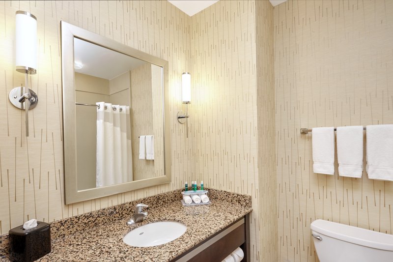 Holiday Inn Express and Suites Columbia Univ Area – Hwy 63