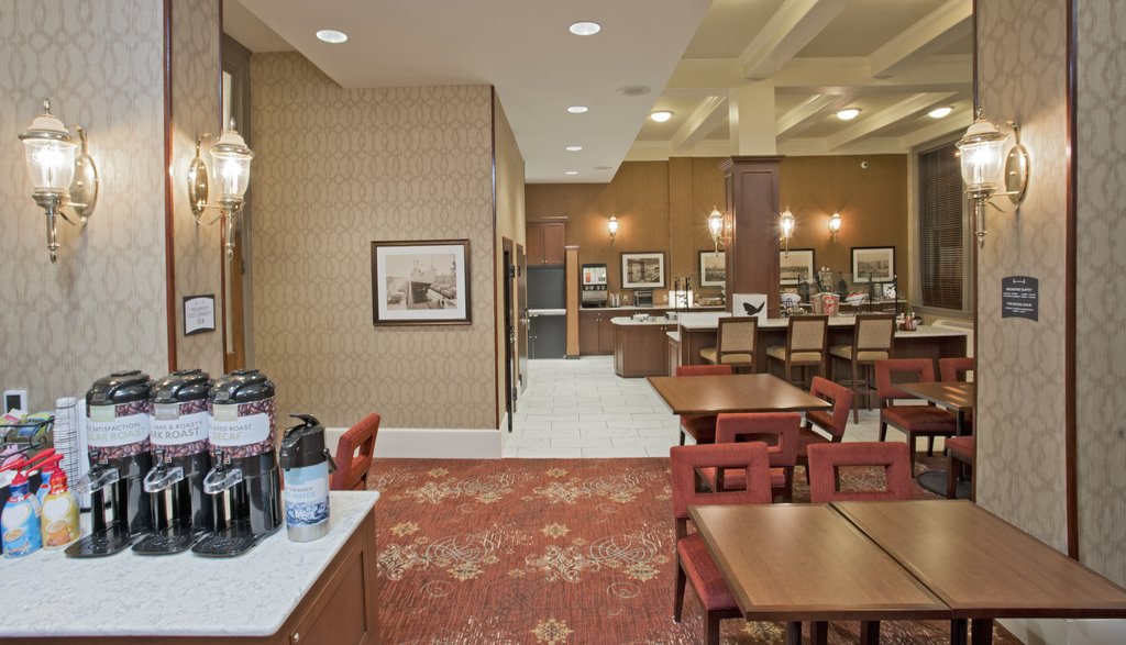 Breakfast area comfortable seating