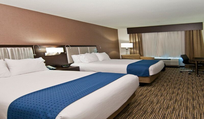2 QUEEN BED EXECUTIVE NONSMOKING