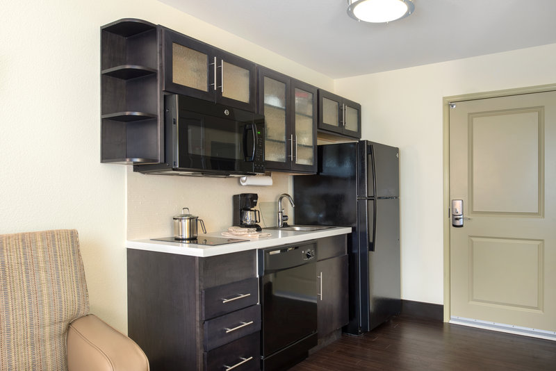 Candlewood Suites Columbia East