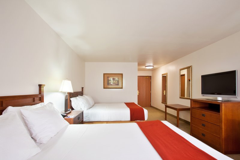 HOLIDAY INN EXP STES MATTOON