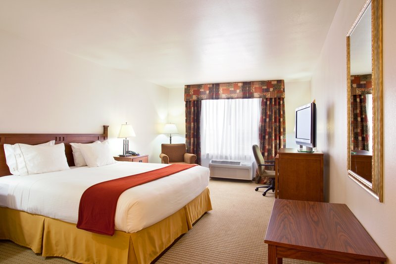HOLIDAY INN EXP STES MATTOON