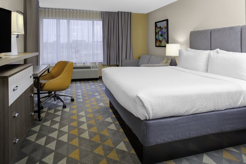 Holiday Inn Hotel & Suites LIMA EAST
