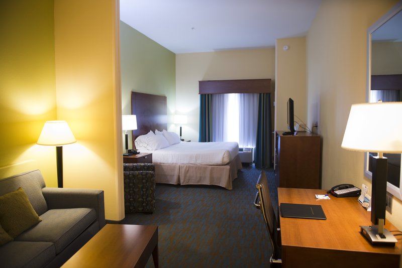 HOLIDAY INN EXPRESS LITHONIA