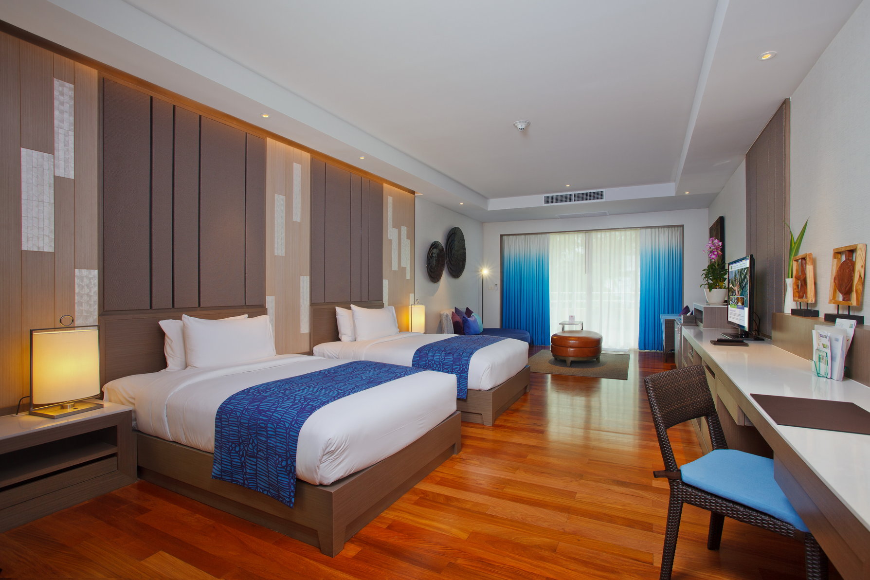 Holiday Inn Resort Phuket Room Type - 2 Double Suite Pool View Furnished Balcony Holiday Inn Resort Phuket Room Type - 2 Double Suite Pool View Furnished Balcony