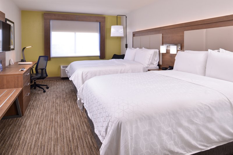 2 QUEEN BEDS NONSMOKING