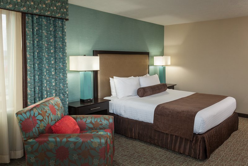 Crowne Plaza Anchorage Midtown