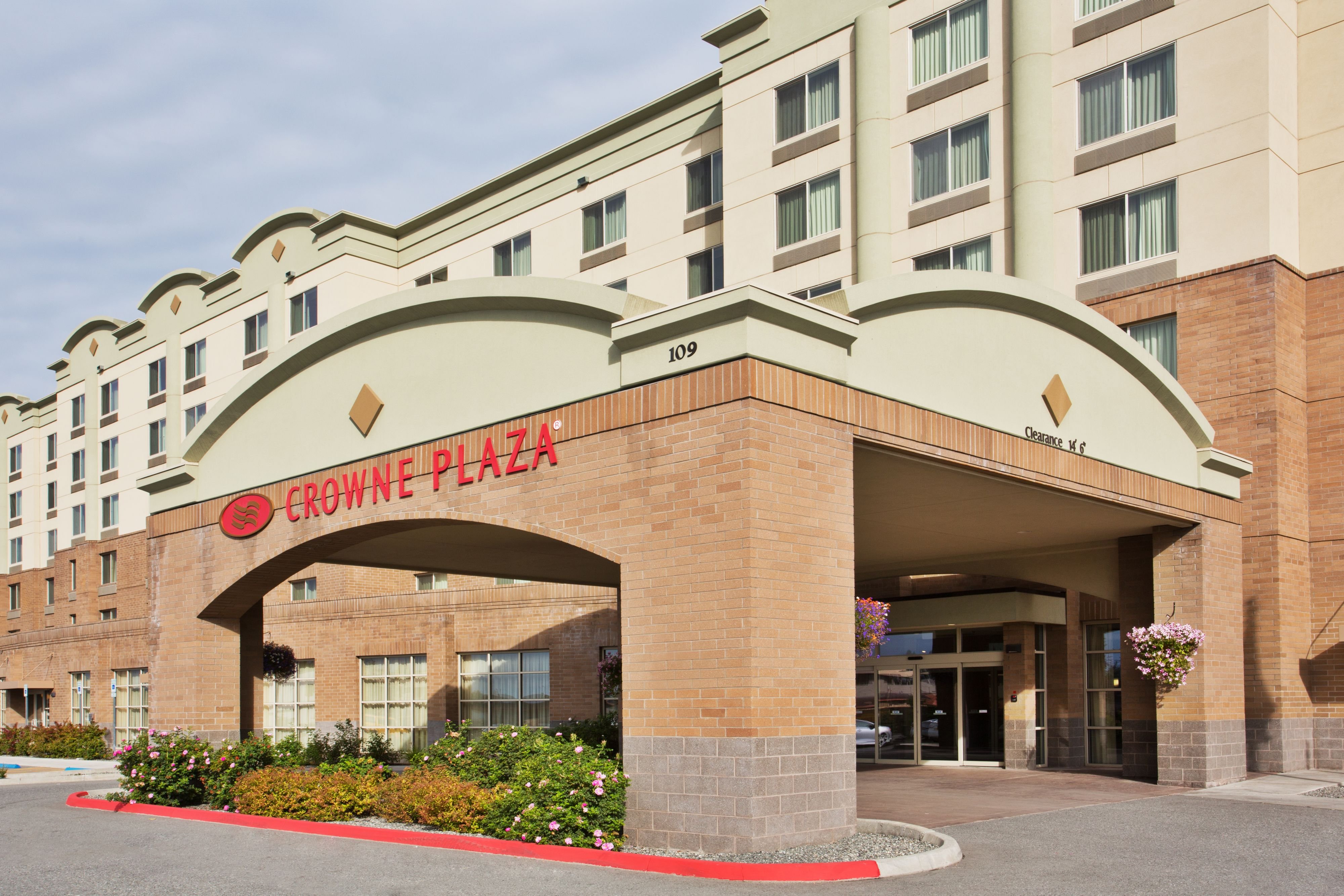 Crowne Plaza Anchorage Midtown