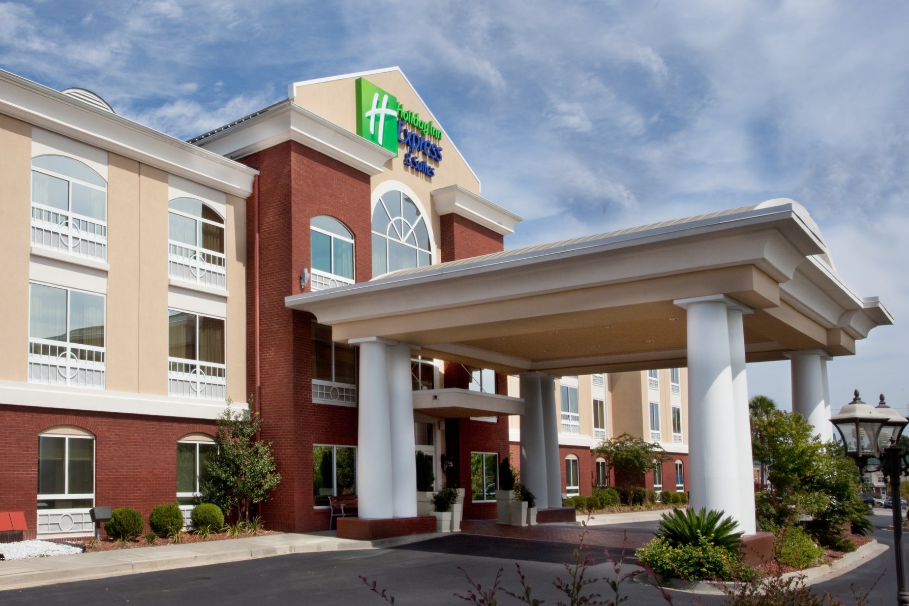 Holiday Inn Express Sumter Exterior