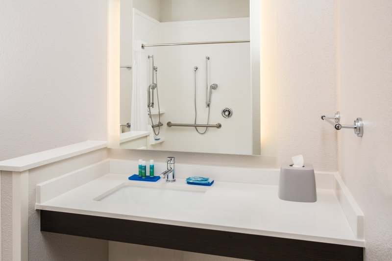 Holiday Inn Express and Suites Rapid City – Rushmore South
