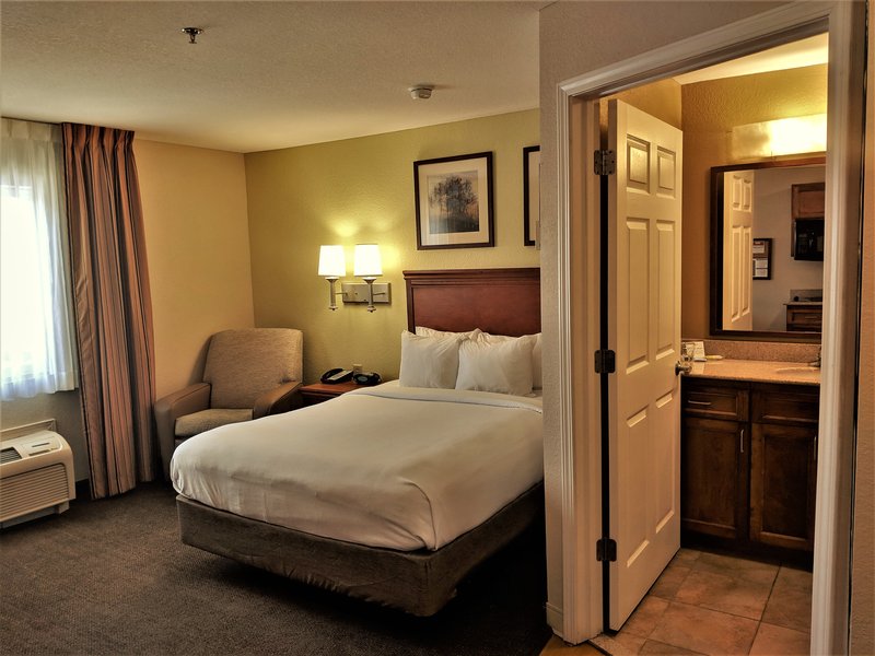 Candlewood Suites Macon