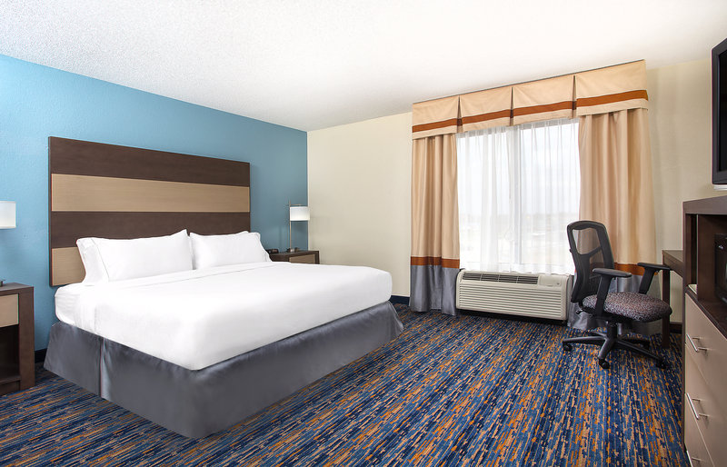 HOLIDAY INN EXPRESS BEREA
