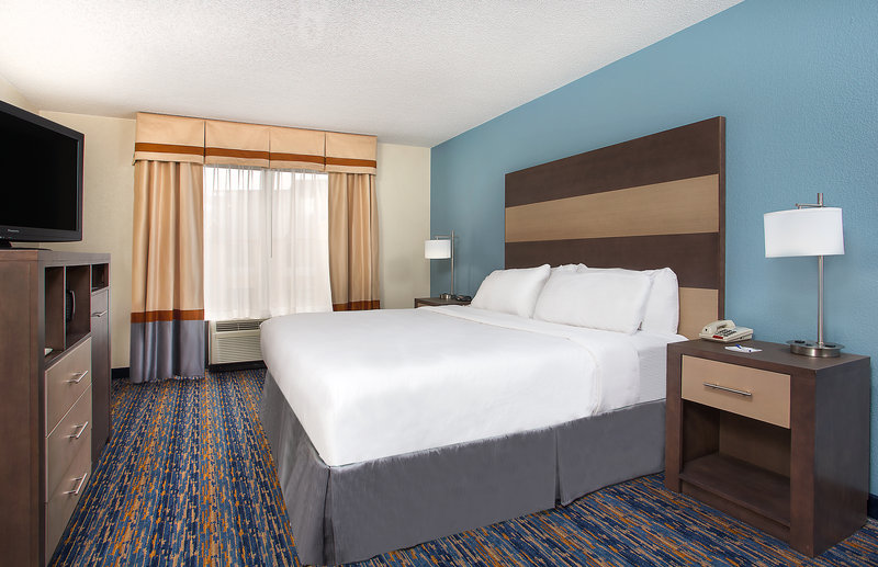 HOLIDAY INN EXPRESS BEREA