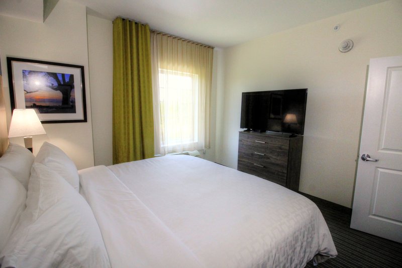 Candlewood Suites Memphis East