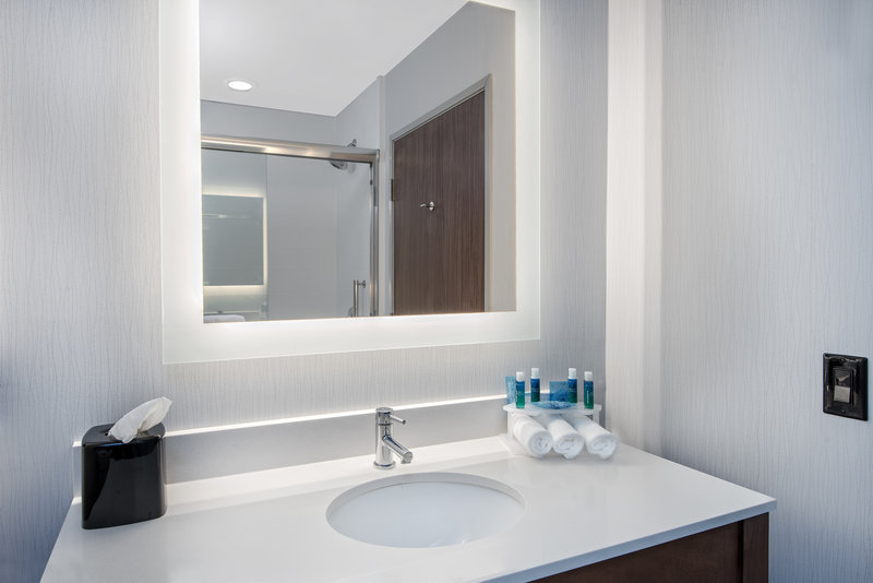 Holiday Inn Express and Suites Round Rock – Austin N