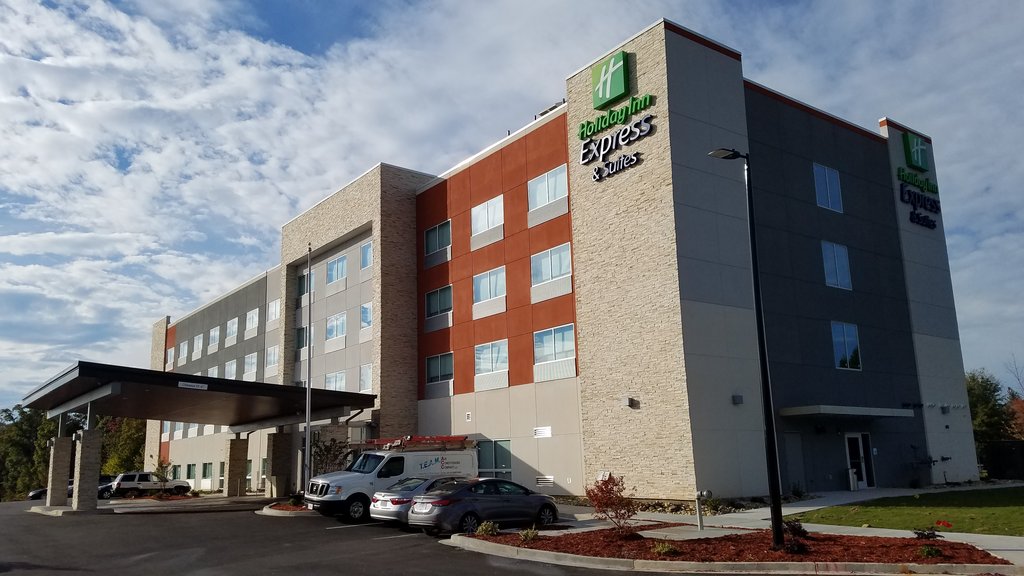 Holiday Inn Express & Suites GREENVILLE SE - SIMPSONVILLE, Greenville