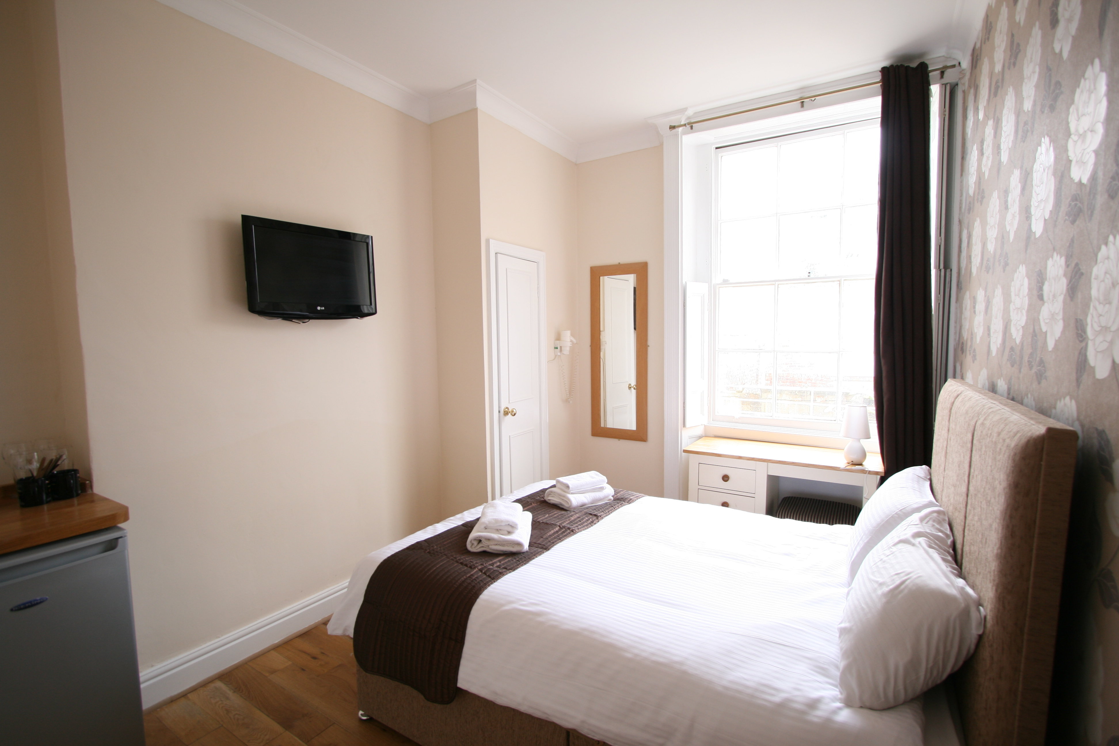 Albion Street Serviced Apartments