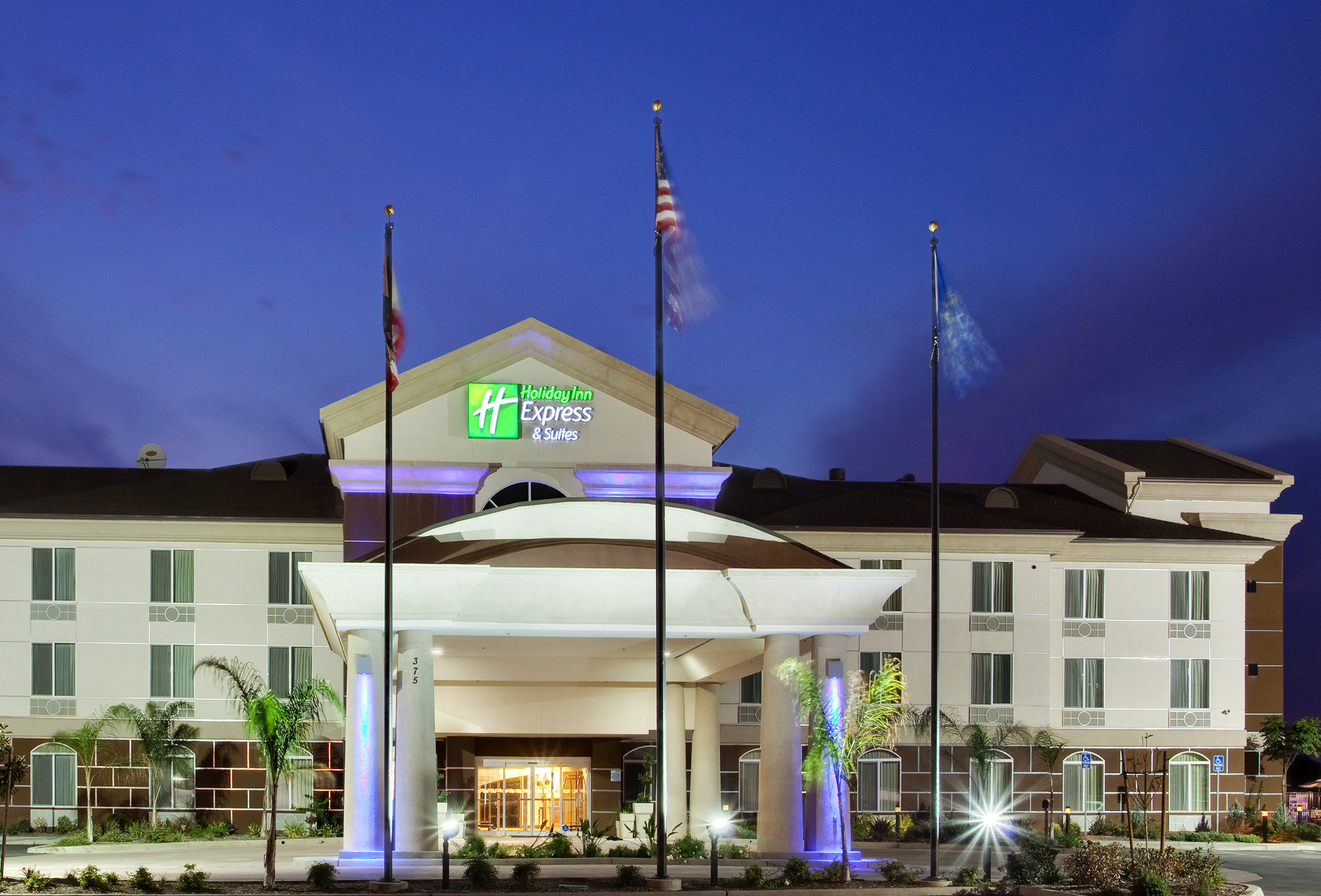 Holiday Inn Express Hotel & Suites West