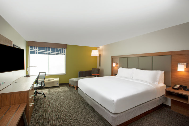 HOLIDAY INN EXP STES NORFOLK