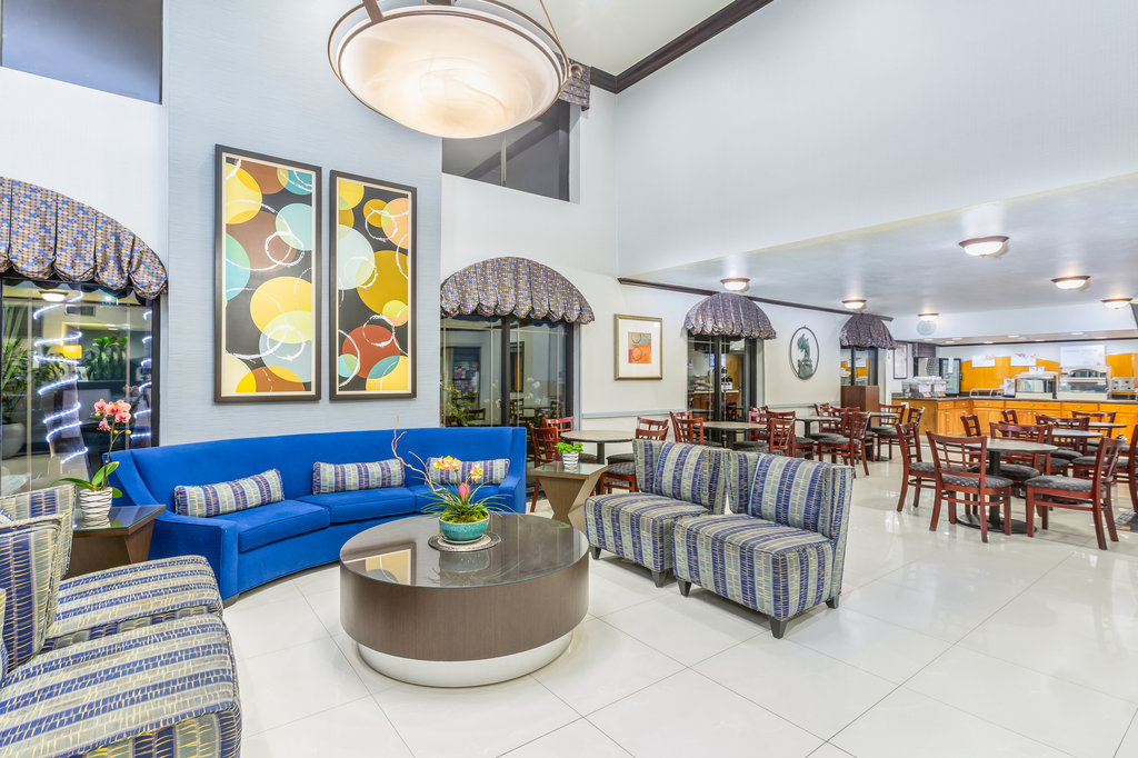 Holiday Inn Express SeaWorld Area Hotel Lobby