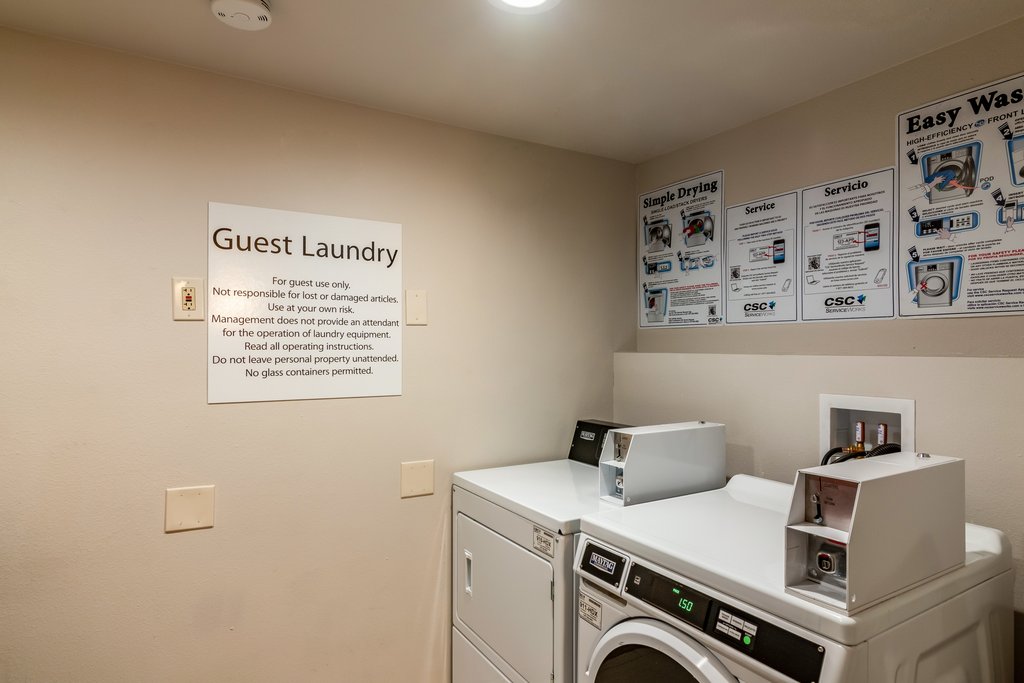 Holiday Inn Express & Suites Camarillo