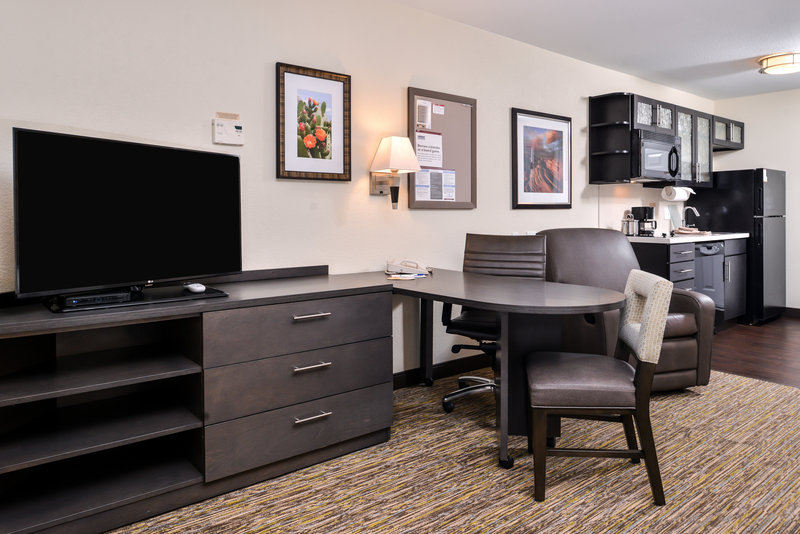 CANDLEWOOD SUITES SIERRA VISTA