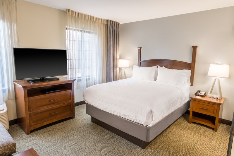 STAYBRIDGE STES KANSAS CTY-IND