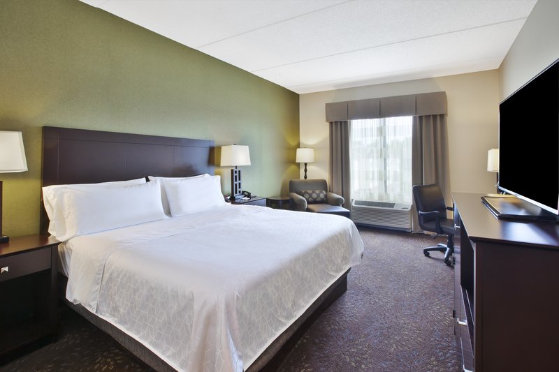 Holiday Inn Express Hotel & Suites GENEVA FINGER LAKES