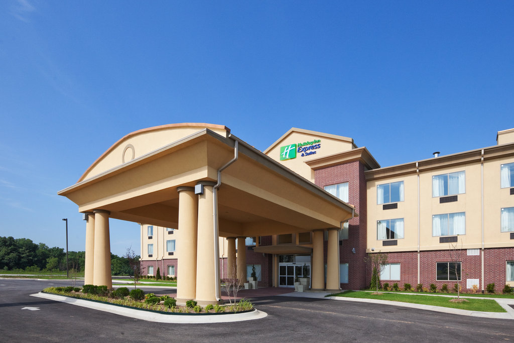 Welcome to the Holiday Inn Express in Okmulgee