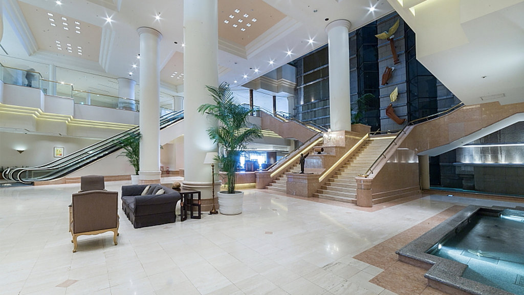 InterContinental Yokohama Grand, an IHG Hotel - 1F Atrium lobby