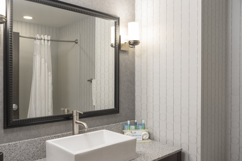 Holiday Inn Express Hotel & Suites COLUMBUS – POLARIS PARKWAY