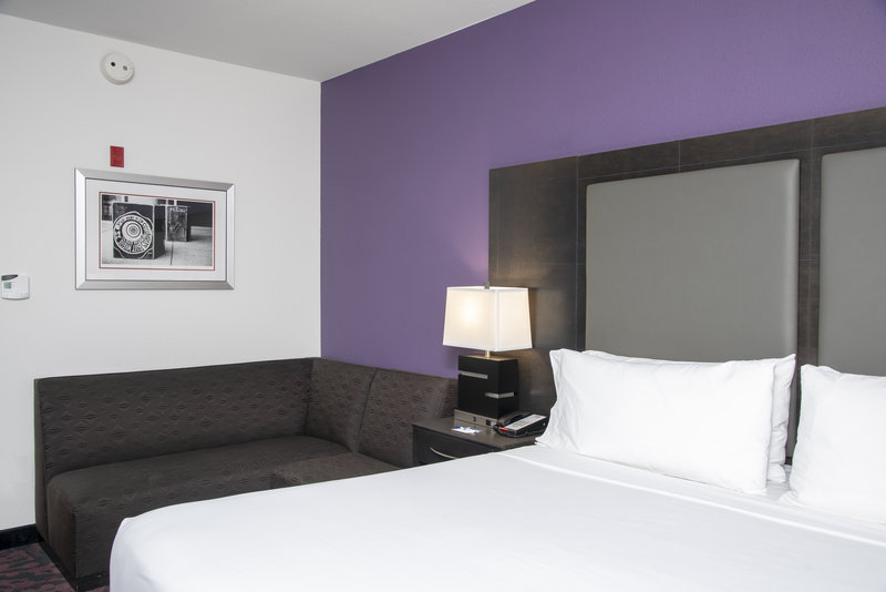 Holiday Inn Express Hotel & Suites COLUMBUS – POLARIS PARKWAY