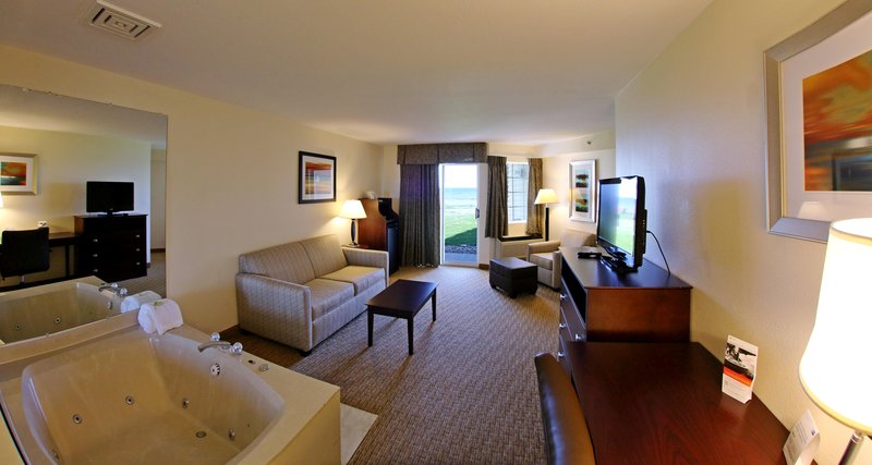 HOLIDAY INN EXPRESS ST IGNACE