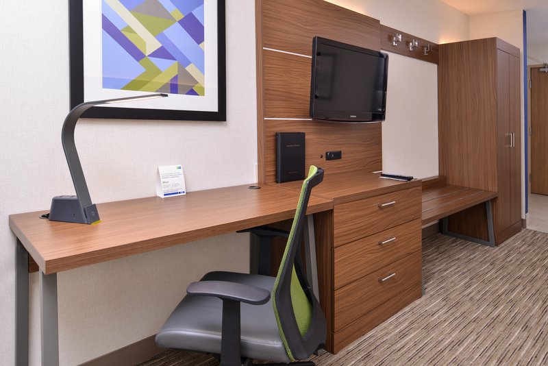 HOLIDAY INN EXP STES LACEY